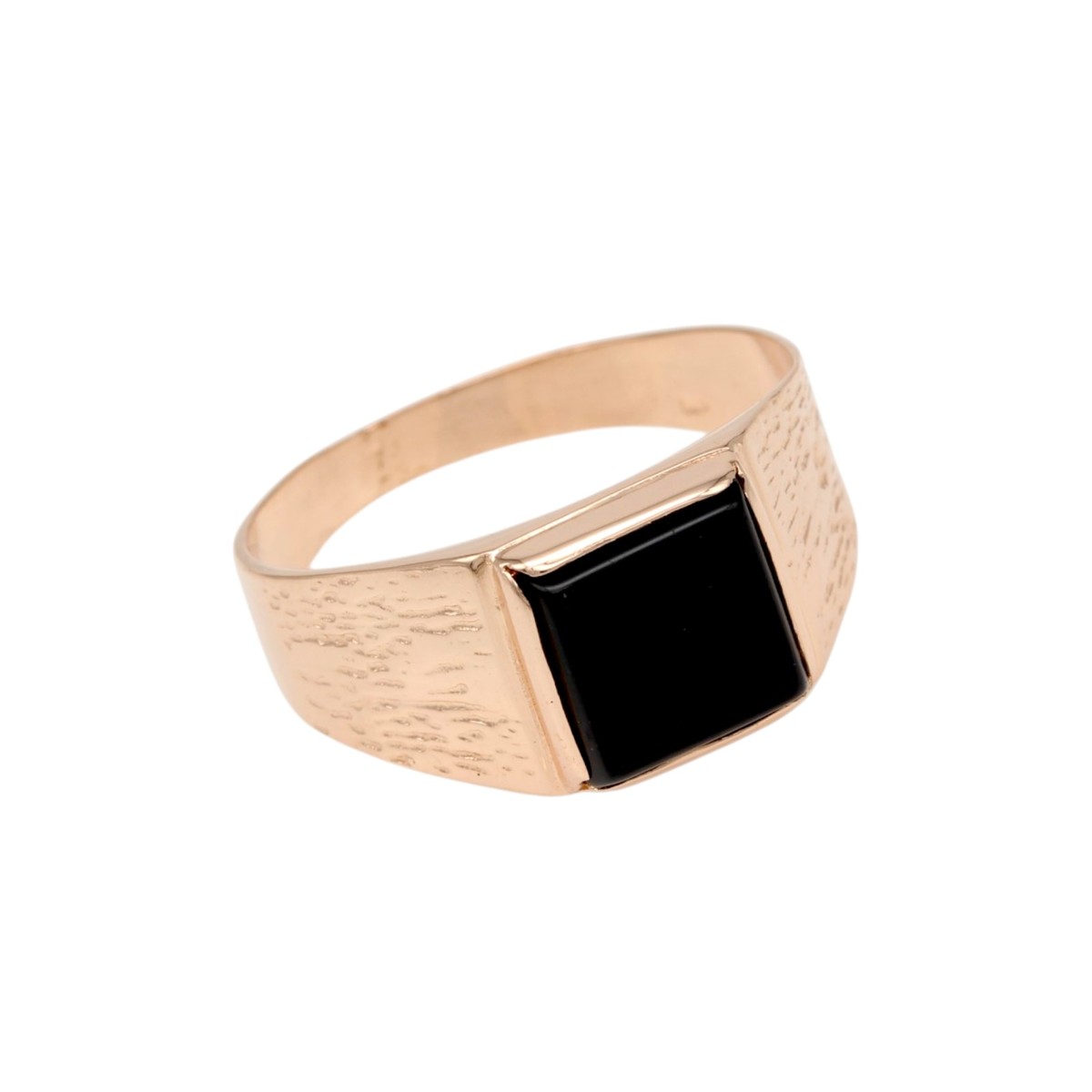 09444405aa0ab84a687e3e056f8e1e4bjpg - Mezola OÜ Rose gold signet ring with a black square stone centerpiece on a textured band.