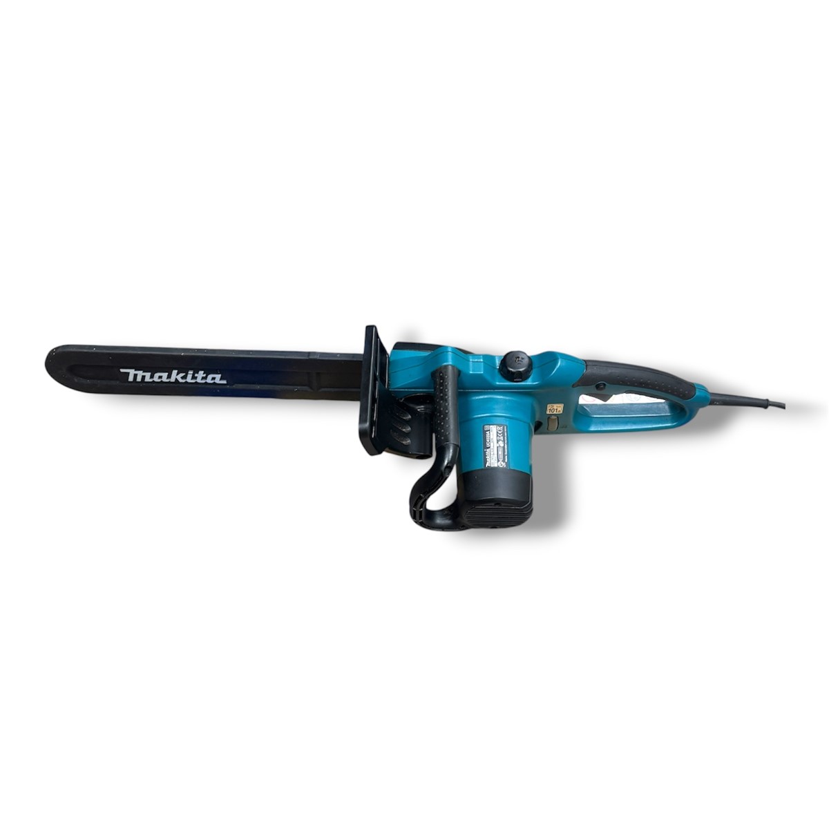 5c1be30412f60cac48c9f93832e7fbb2jpg - Mezola OÜ Electric chainsaw (Makita) with turquoise body, black guide bar, and corded power supply for cutting wood in carpentry tasks