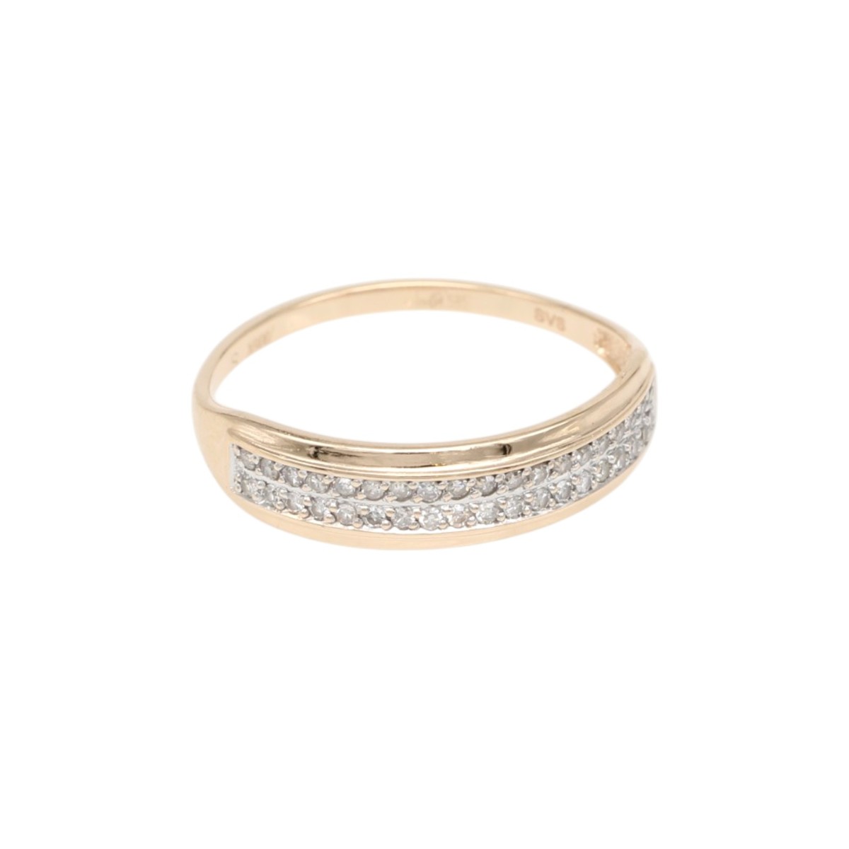 a3e1461bc7518886070c5a9790e106c1jpg - Mezola OÜ Gold band ring with a row of small diamonds set along the top half, curb-style design