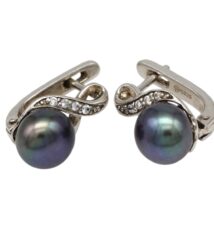 Pair of silver earrings featuring dark iridescent pearls with a curved row of small diamonds.