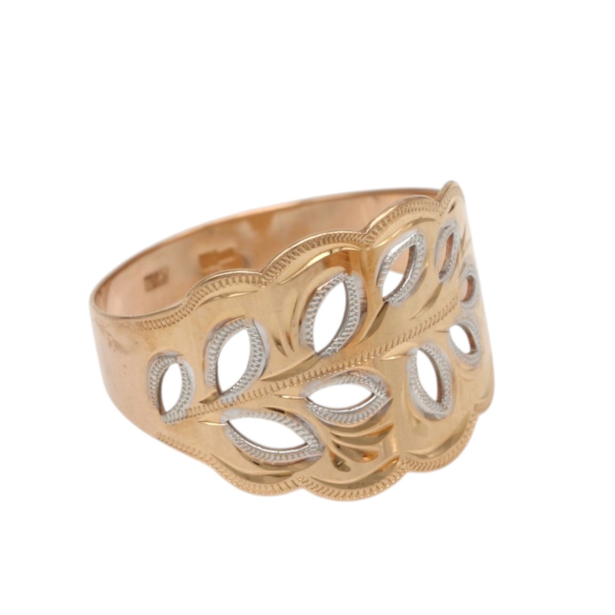 450f23da3729a9504e2a21a87b211d24jpg - Mezola OÜ Gold-tone openwork ring with a leaf-like cutout design and textured edges.